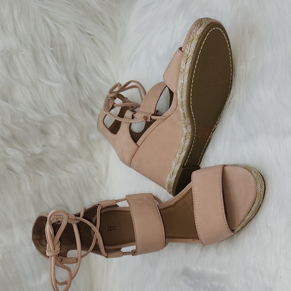 FRYE Roberta Ghillie Sandals Wedge Heels - Picture 3 of 6